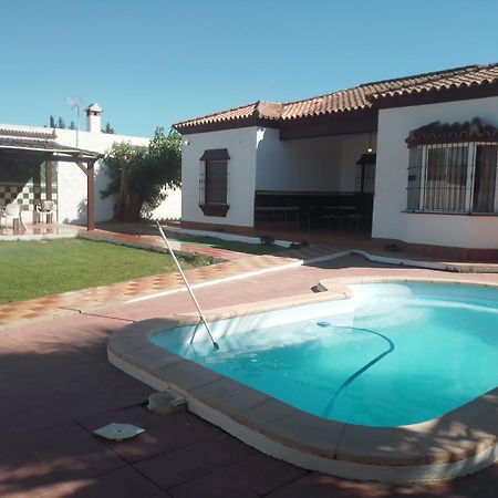 Agradable Chalet Con Piscina Para Escapadas. Chiclana de la Frontera Exteriér fotografie